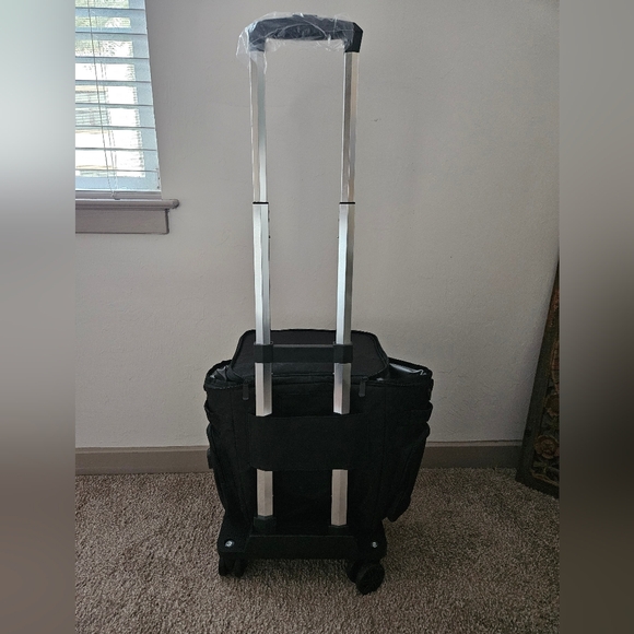 NWOT TERROIR Rolling 6-Bottle Insulated Black Wine Trolley Bag Case - Picture 3 of 11